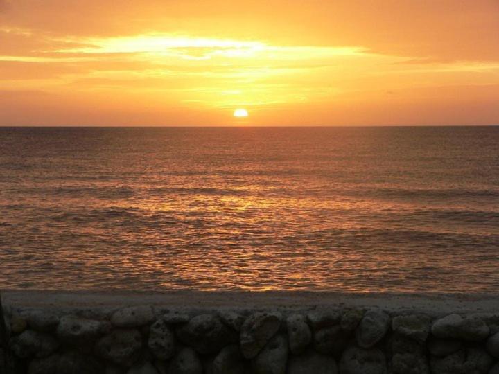 By The Sea Resort Santa Fe  Exteriér fotografie